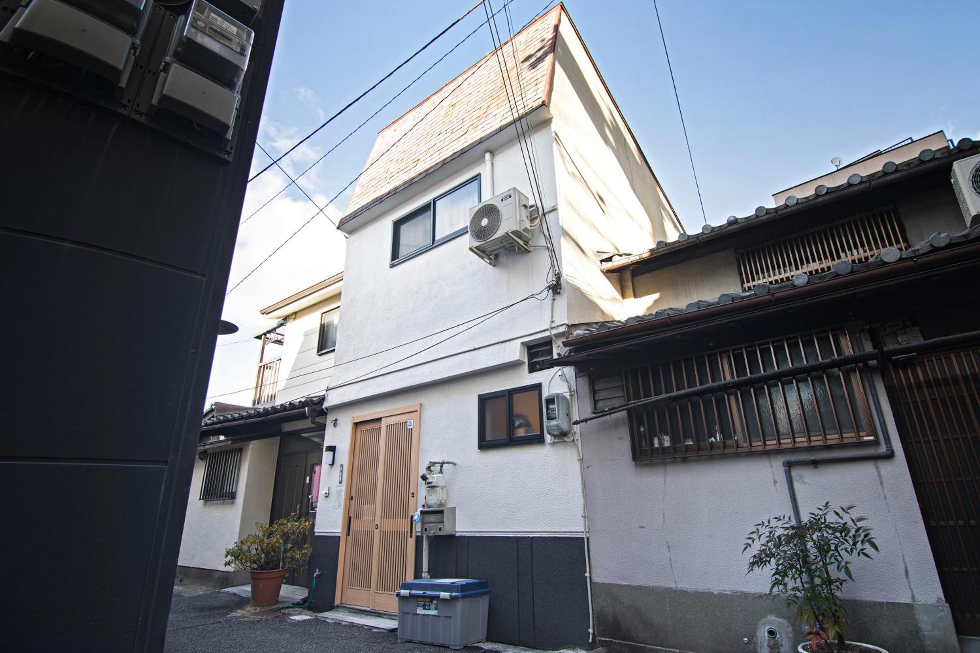 Appartement 山house中津 最大10人 中津駅まで徒歩6分 梅田まで電車4分行ける！　 à Ōsaka Extérieur photo