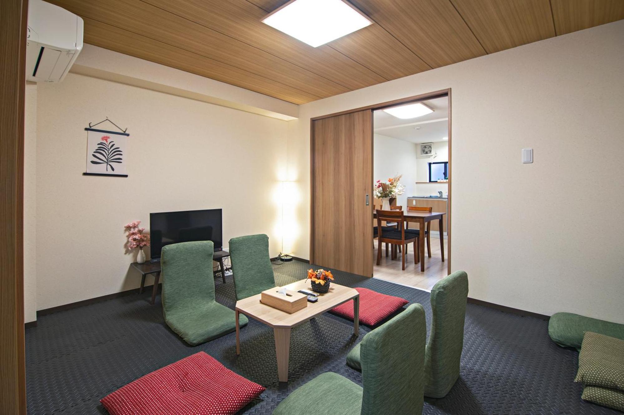 Appartement 山house中津 最大10人 中津駅まで徒歩6分 梅田まで電車4分行ける！　 à Ōsaka Extérieur photo